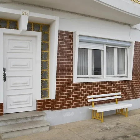 Captain Pisco's Palheiro - Great Location 別荘 コスタ・ノヴァ