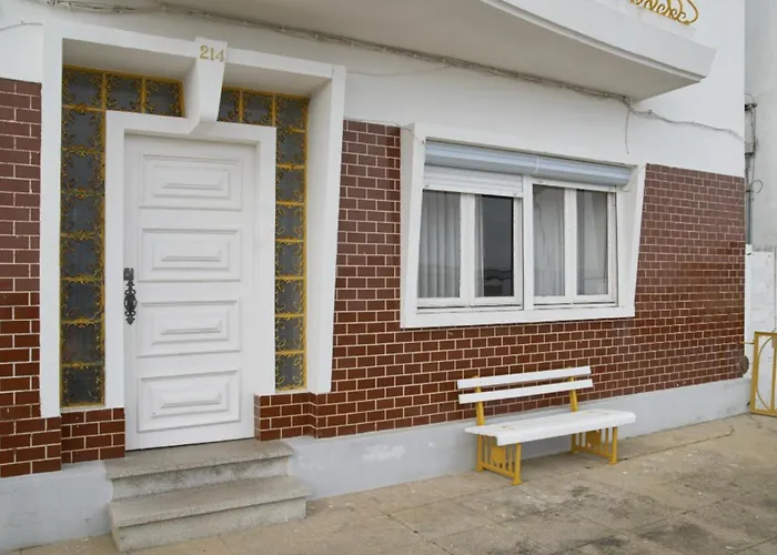 Captain Pisco's Palheiro - Great Location 別荘 コスタ・ノヴァ